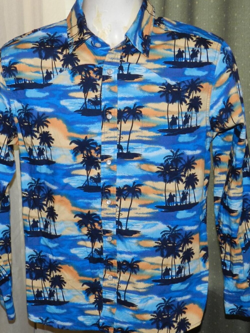 Boys Roper size XL 16 / 18 pearl snap buttons long sleeves cowboy tropical palms